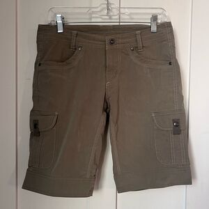 KUHL Women’s Splash Light Olive Green Outdoor Performance Cargo Hiking Shorts 4